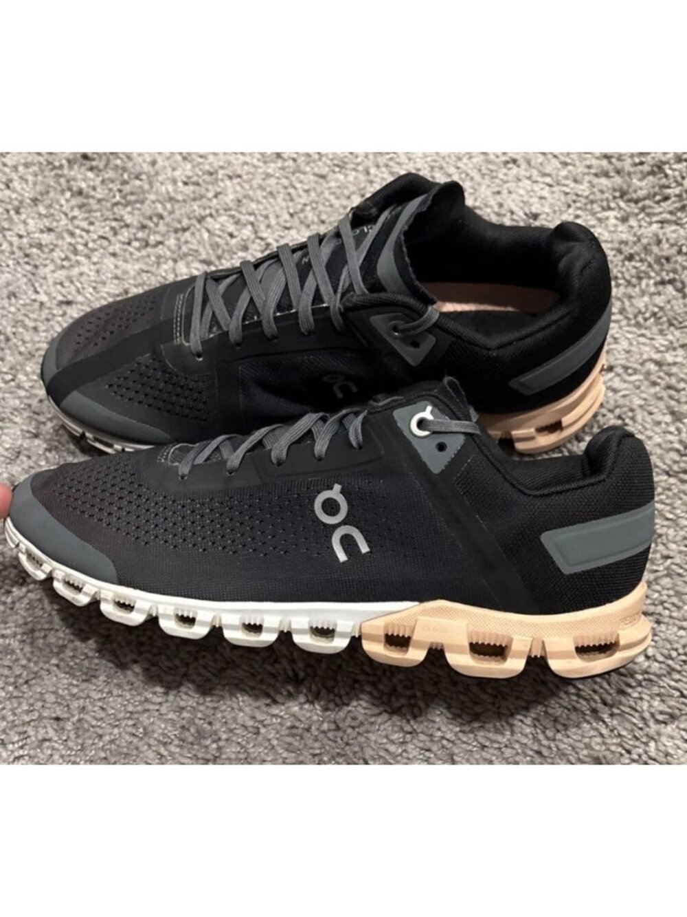 On CloudFlow Black/Rose Women's Size 8 Running Hiking Athletic Shoes